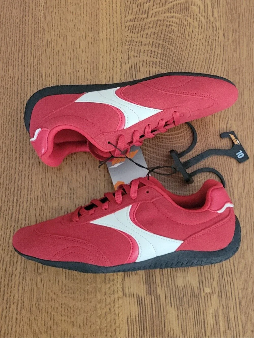 Avia Lifestyle Sneaker - Red & White